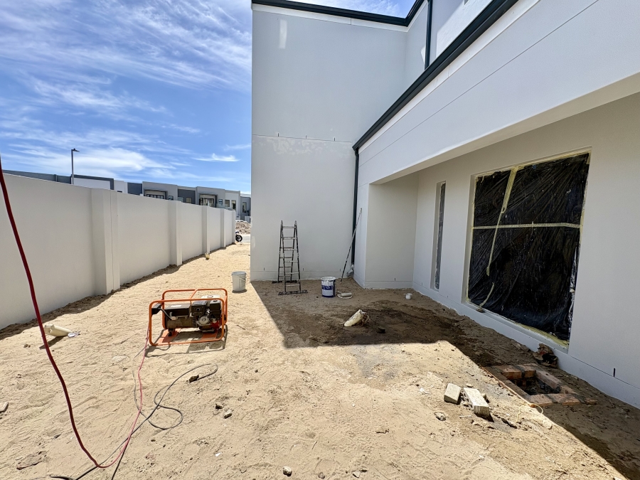 4 Bedroom Property for Sale in Sandown Western Cape